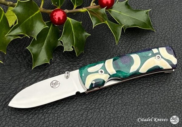 Citadel folding knife