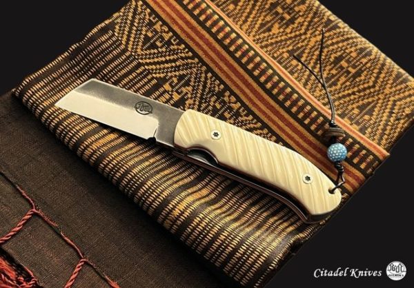 Citadel folding knife