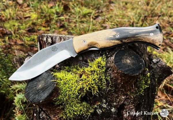 Citadel kukri lock knife